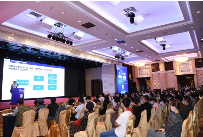 �Ƿ�����ҽҩ�Ŷӳ�ϯ������ǰ;��ҩƷ����������չ����