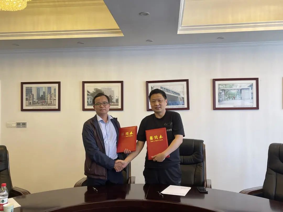 �Ƿ�����ҽҩ�뻪�пƼ���ѧͬ��ҽѧԺ����Э��ҽԺǩ��ս�Ժ���Э��