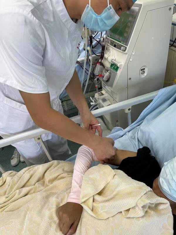 3������������������飡�Ƿ�����ҽҩ��Ч��������ҩ�ٴ��о�