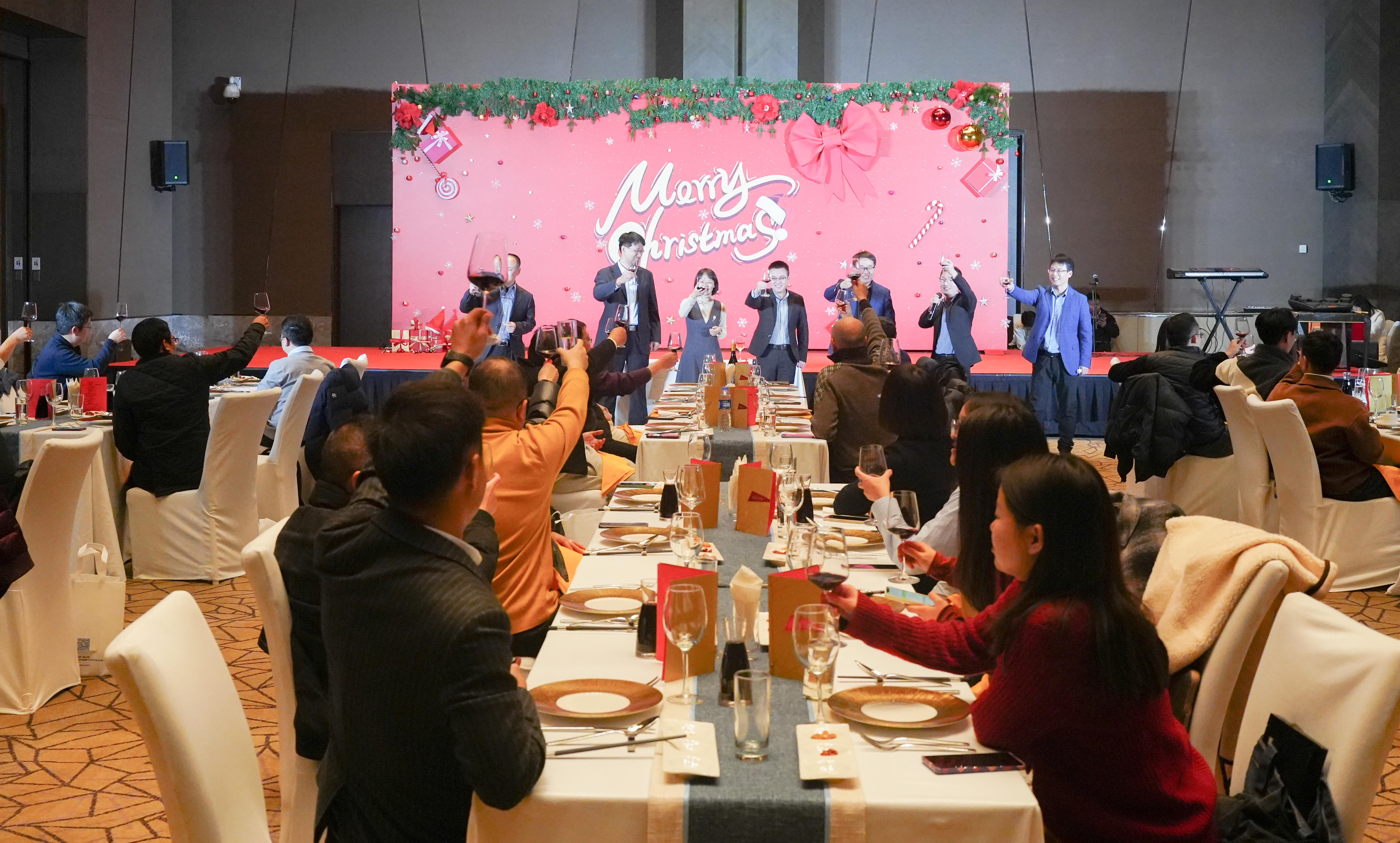 �Ƿ�����ʥ�� | ��ҩ�ٹ�������������һ��������