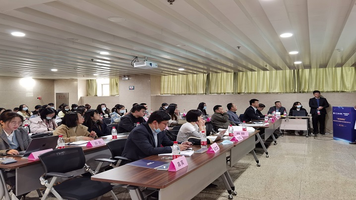 ѧ�����ѣ����������������������������Ƿ�������ҩ˵�人վ����������Բ����Ļ��